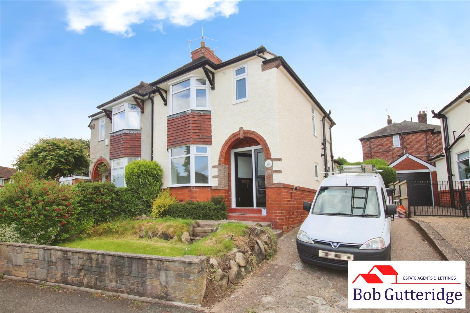 3 bedroom Semi-Detached House SSTC
