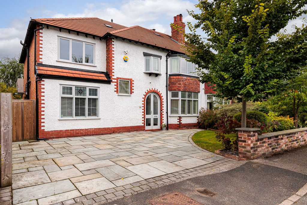 5 bedroom House SSTC