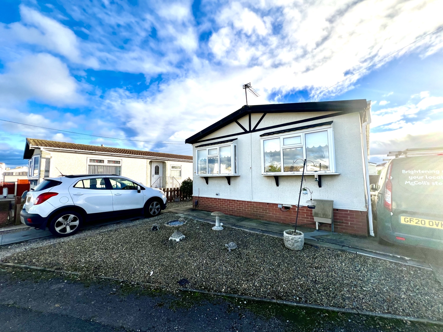 2 bedroom Park Home For Sale
