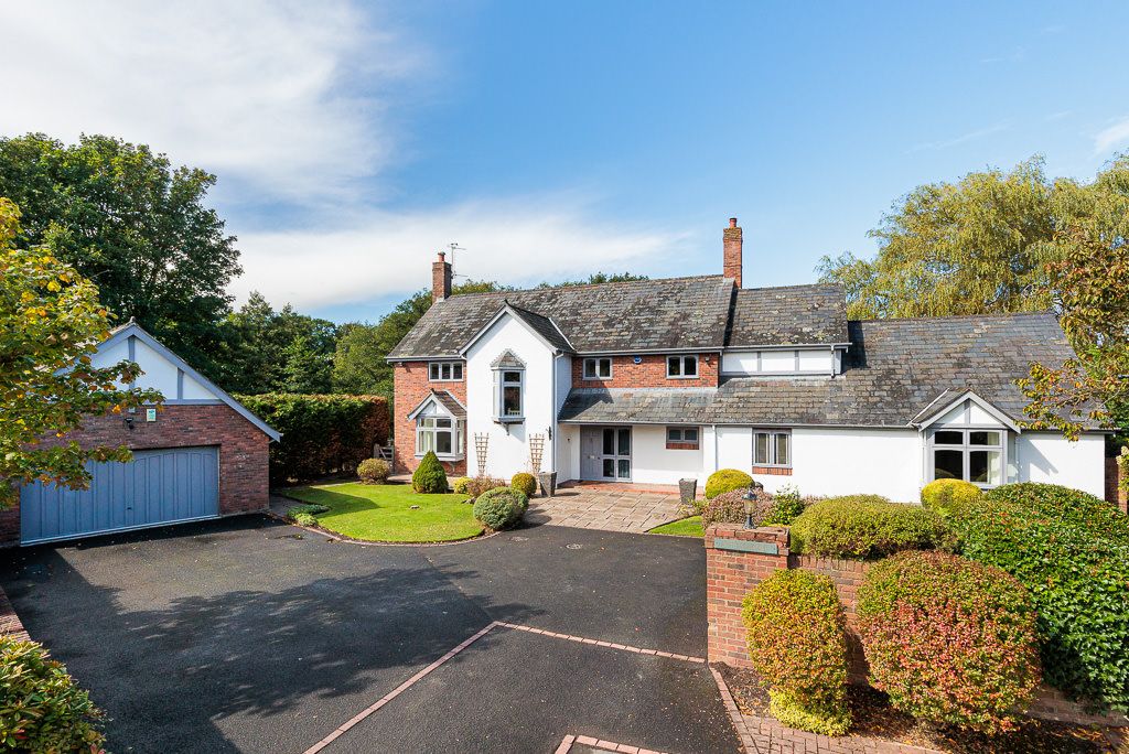 4 bedroom House For Sale