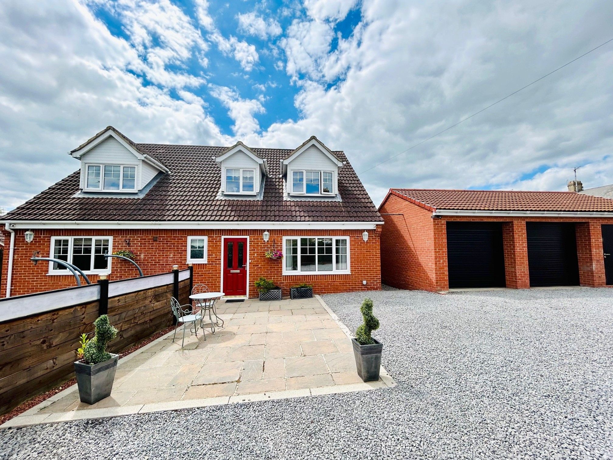 5 bedroom Detached House SSTC