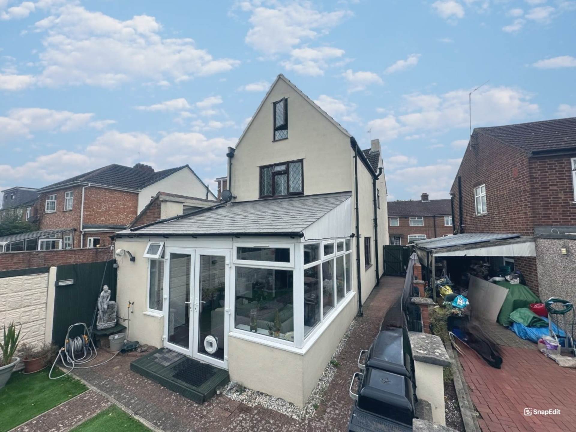 4 bedroom Semi-Detached House For Sale