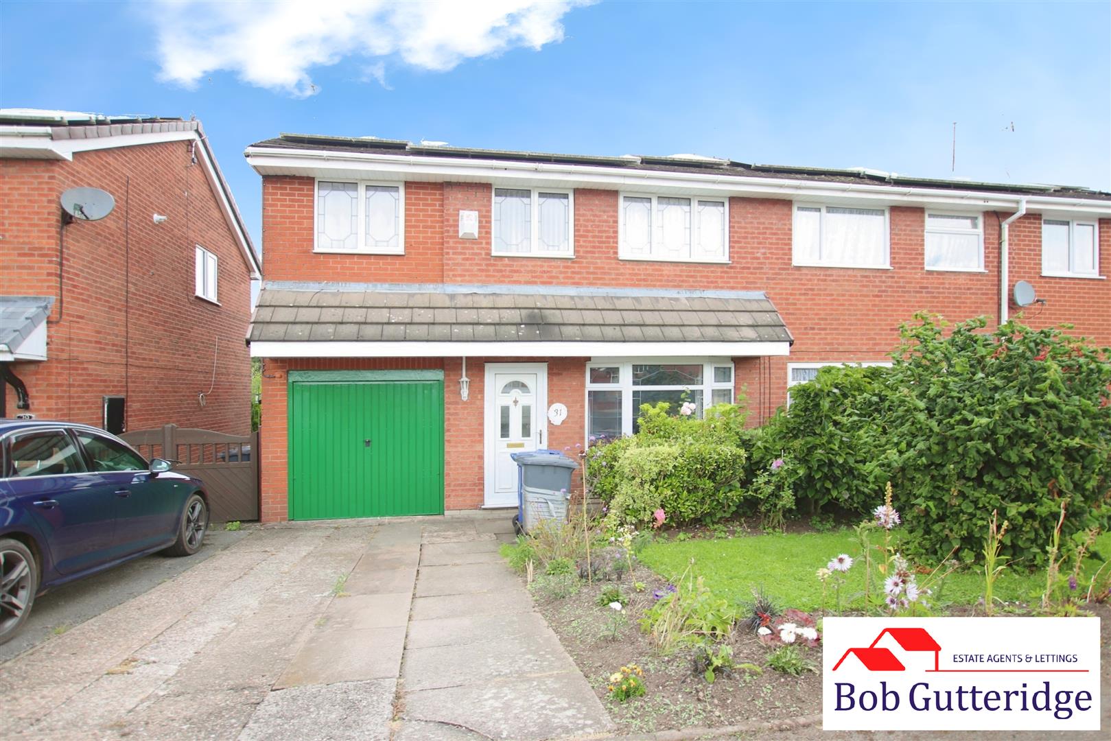 3 bedroom Semi-Detached House SSTC