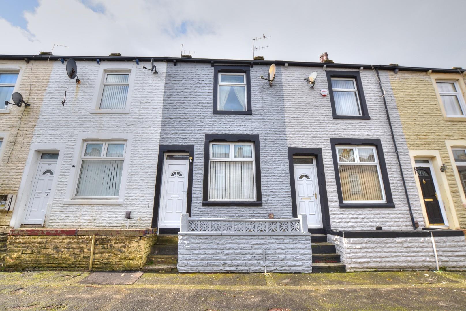 2 bedroom Terraced SSTC
