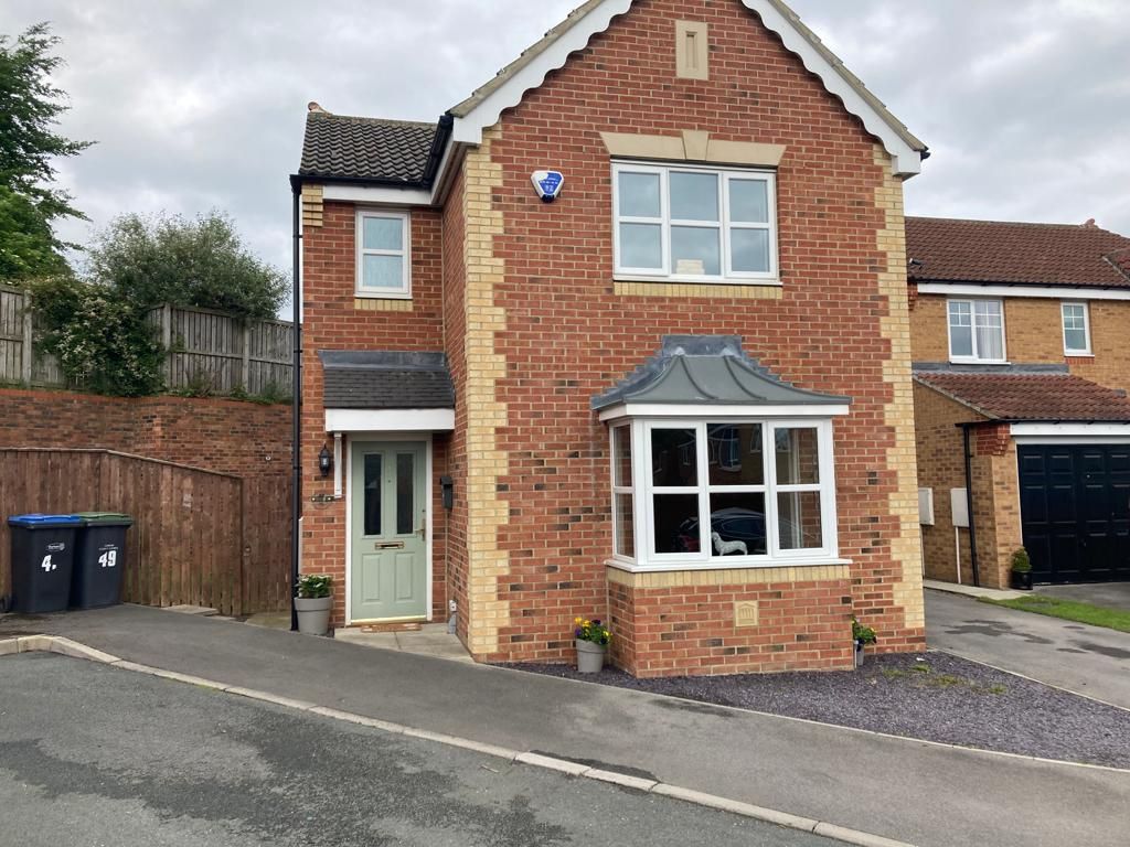 3 bedroom Detached House SSTC