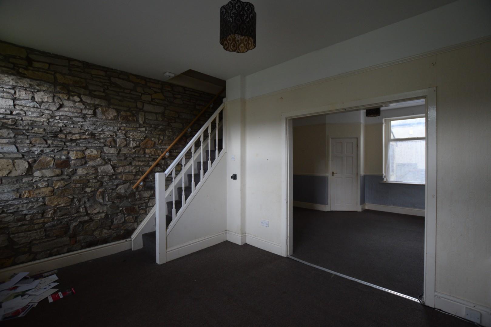 3 bedroom Terraced SSTC