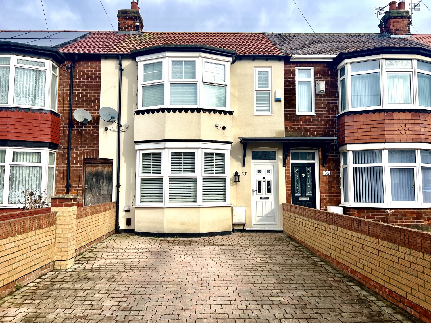 3 bedroom Terraced House Under Offer