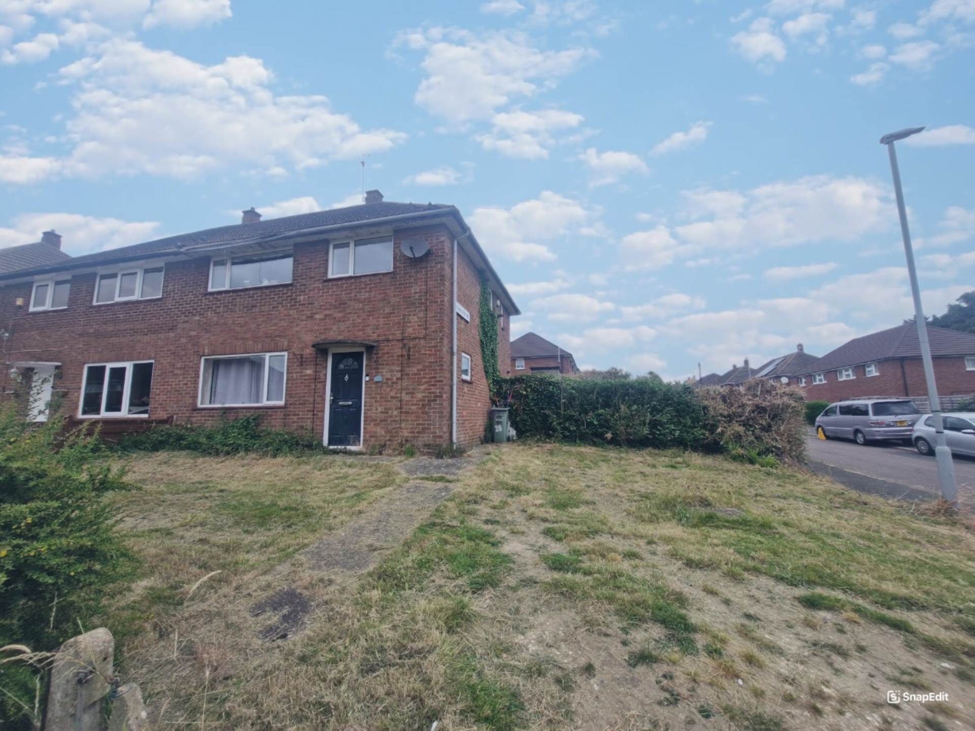 3 bedroom Semi-Detached House Sold