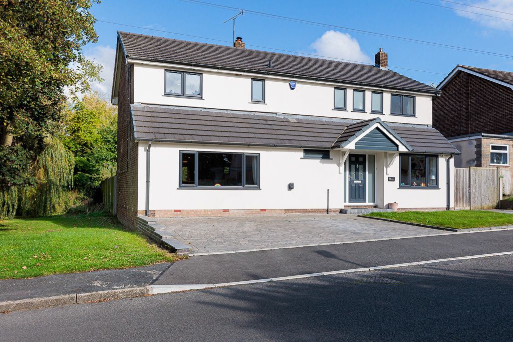5 bedroom House SSTC