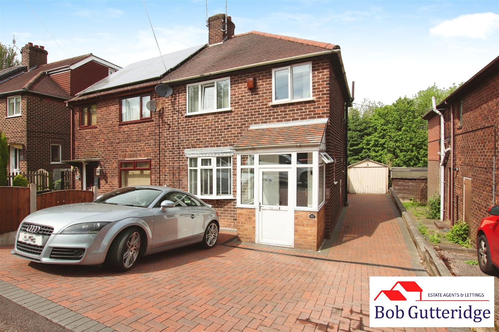 3 bedroom Semi-Detached House SSTC