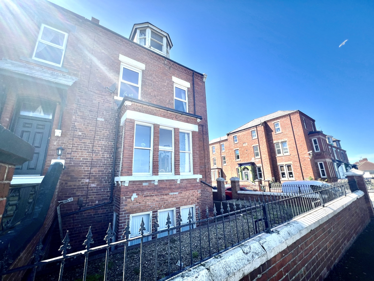 2 bedroom Apartment Under Offer