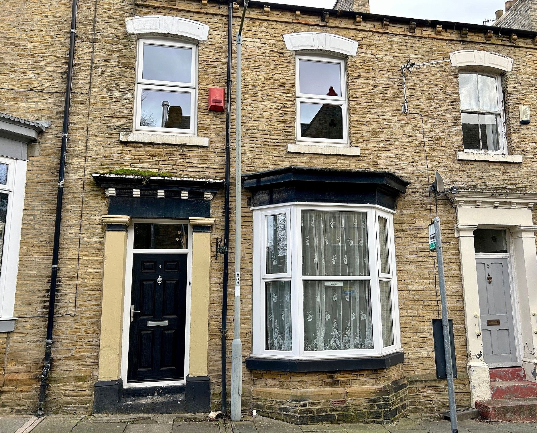 3 bedroom Terraced House SSTC