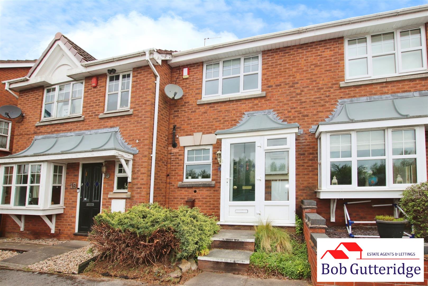2 bedroom Terraced House SSTC
