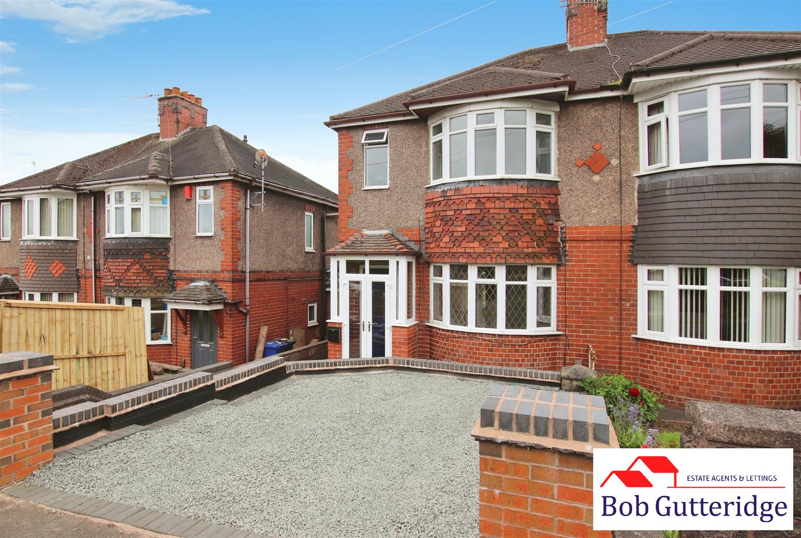 3 bedroom Semi-Detached House SSTC