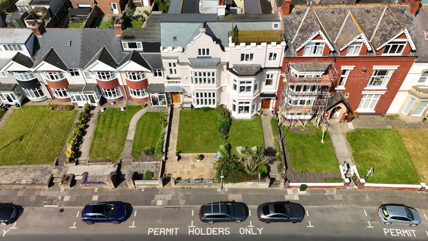 6 bedroom Terraced Under Offer