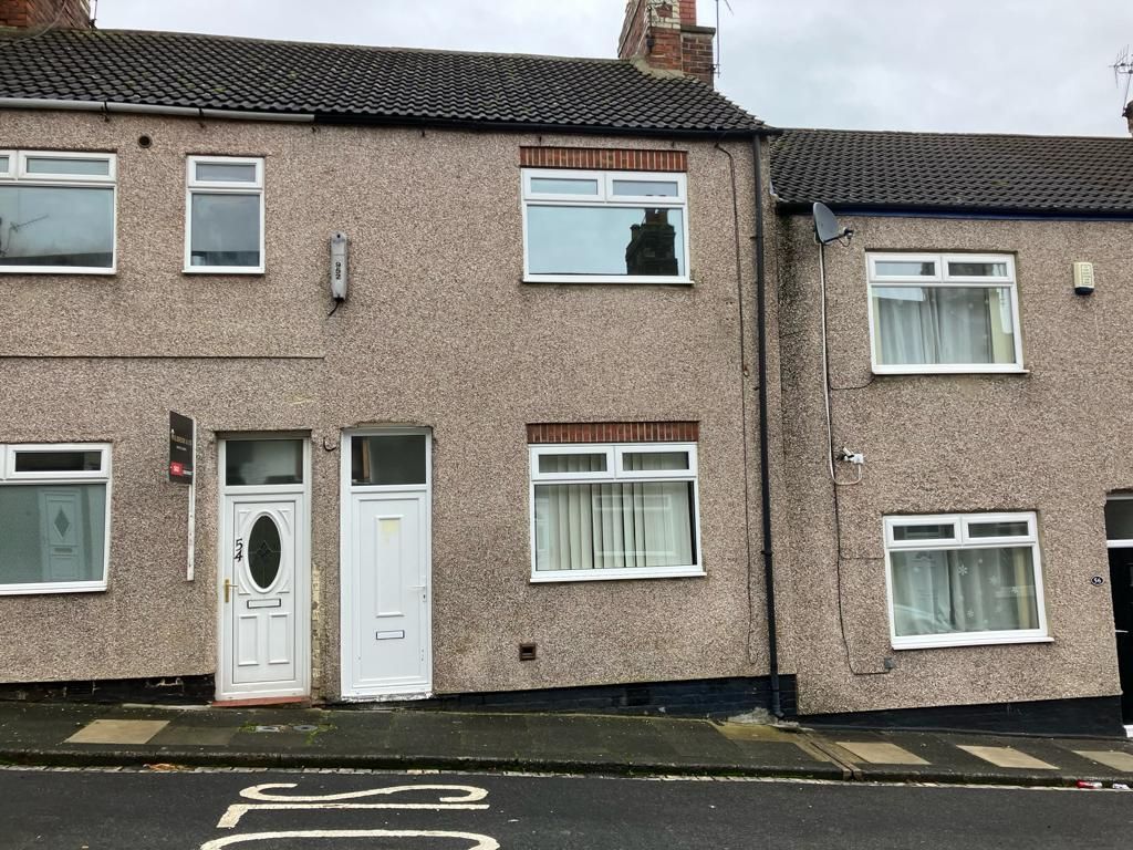 2 bedroom Terraced House SSTC