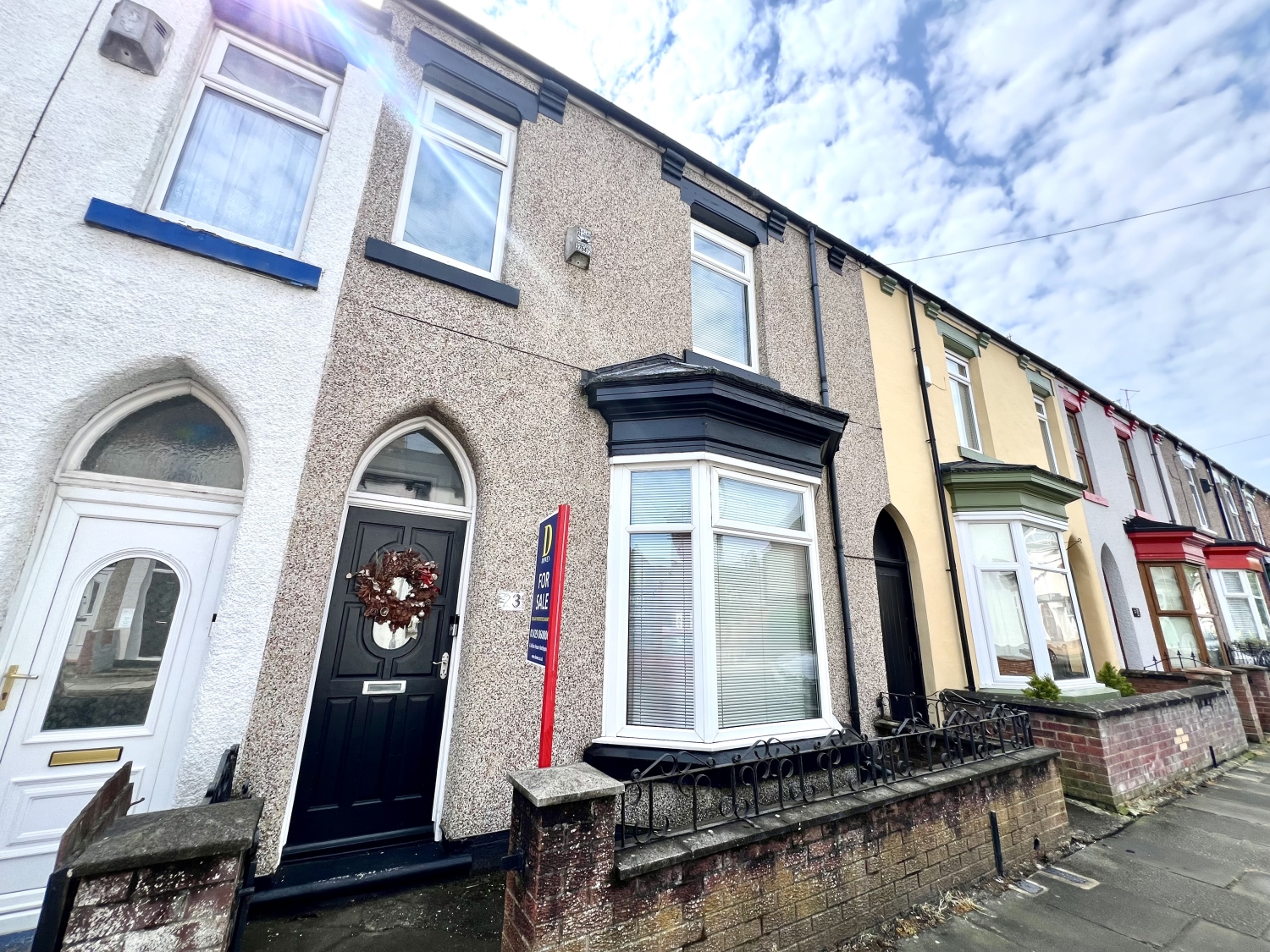 3 bedroom Terraced Under Offer