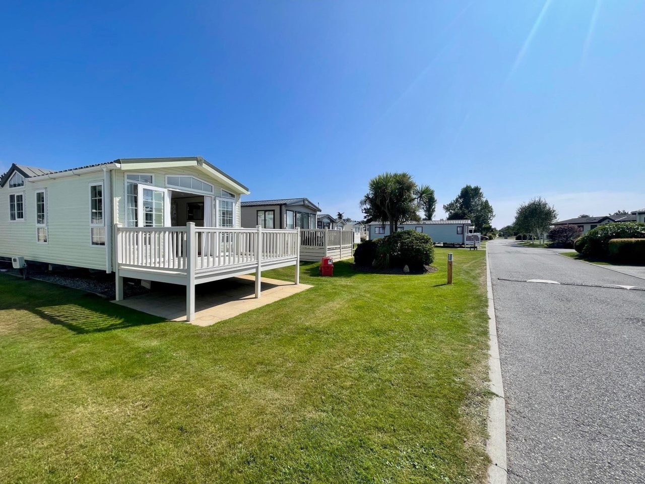 3 bedroom Lodge For Sale