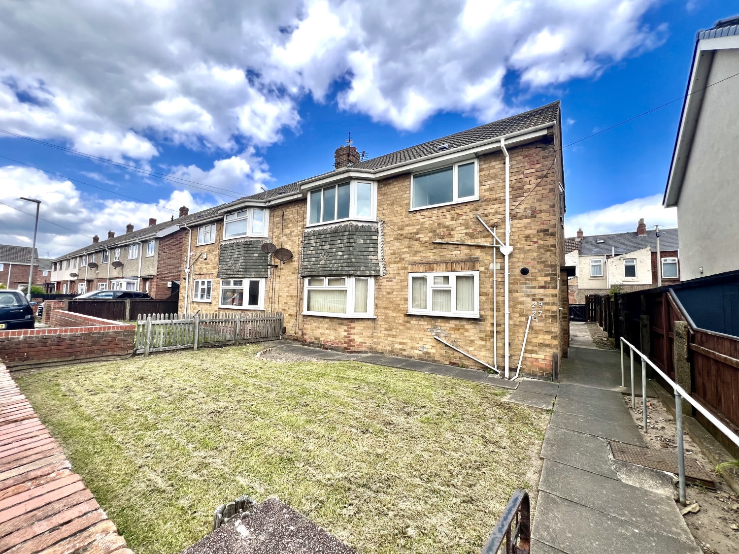 1 bedroom Apartment For Sale