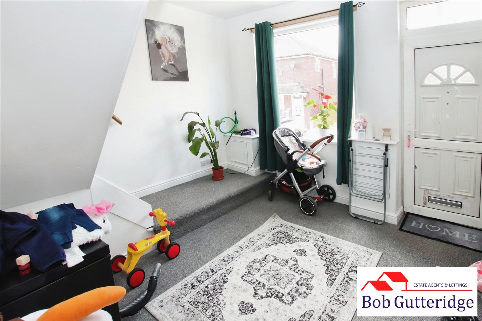 2 bedroom Detached house SSTC