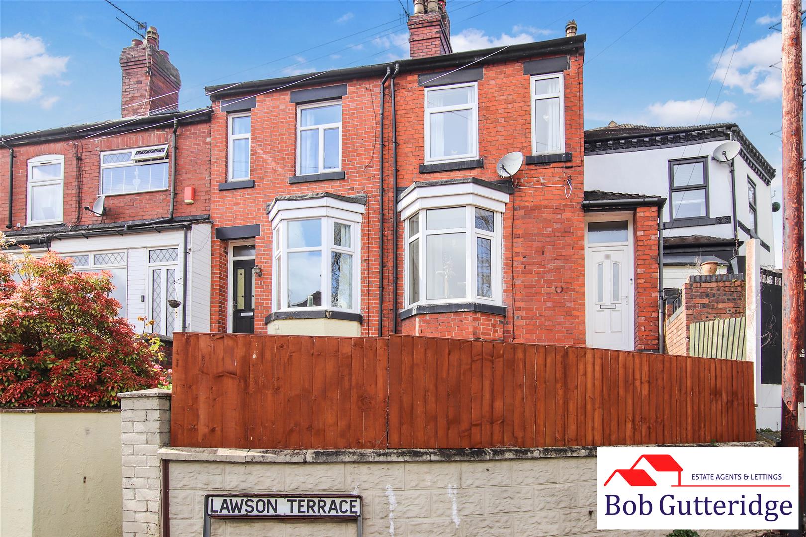 2 bedroom End of terrace house SSTC