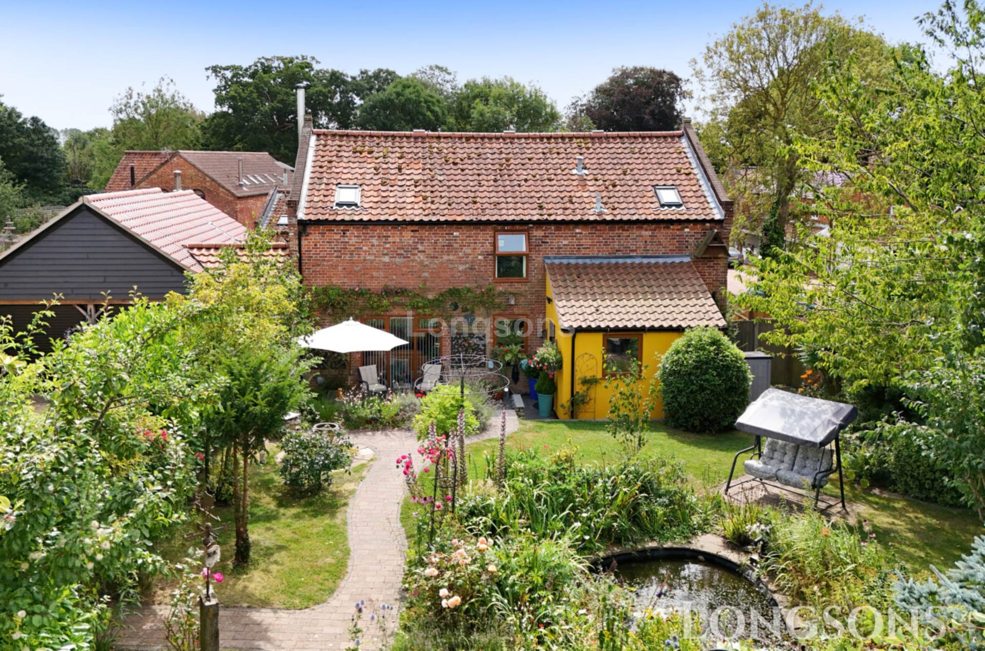 4 bedroom Barn Conversion For Sale