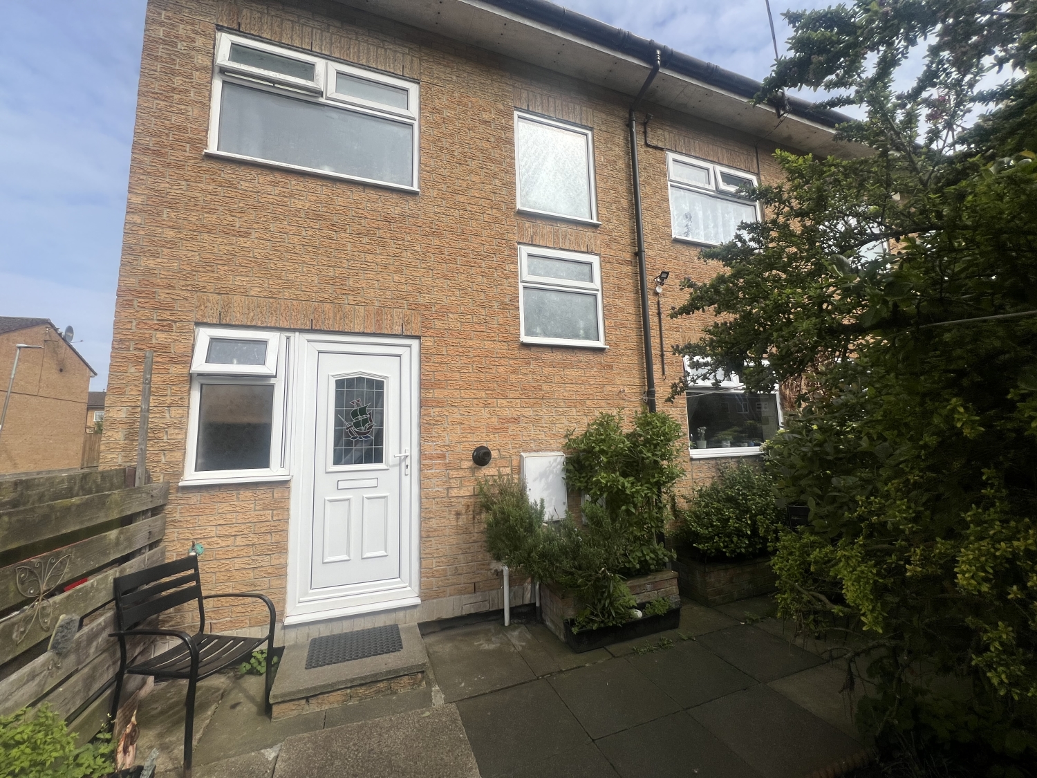3 bedroom Terraced For Sale