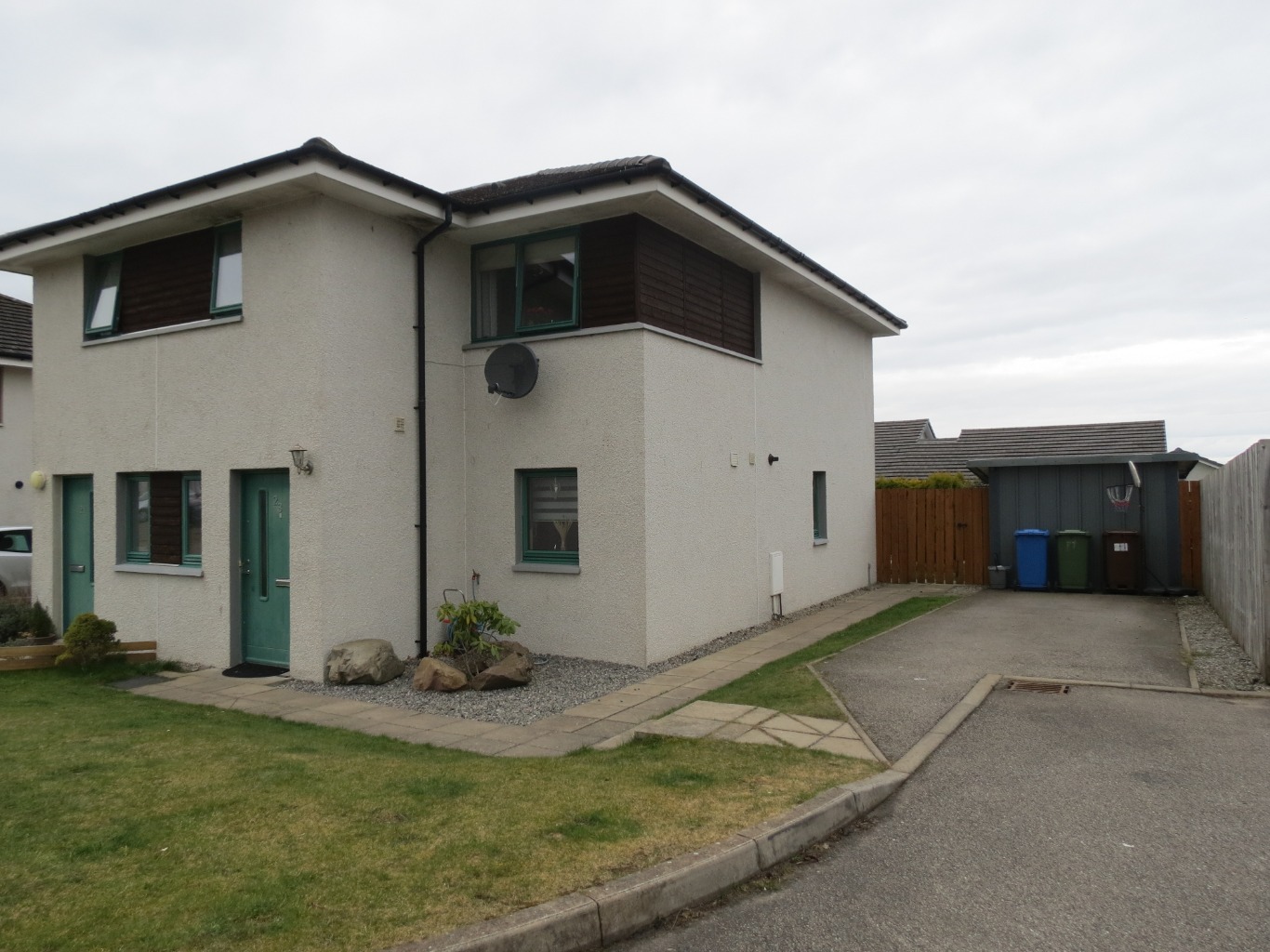 2 bedroom House (unspecified) For Sale