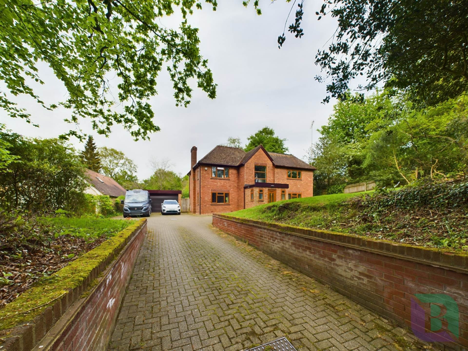 4 bedroom Detached house Sold