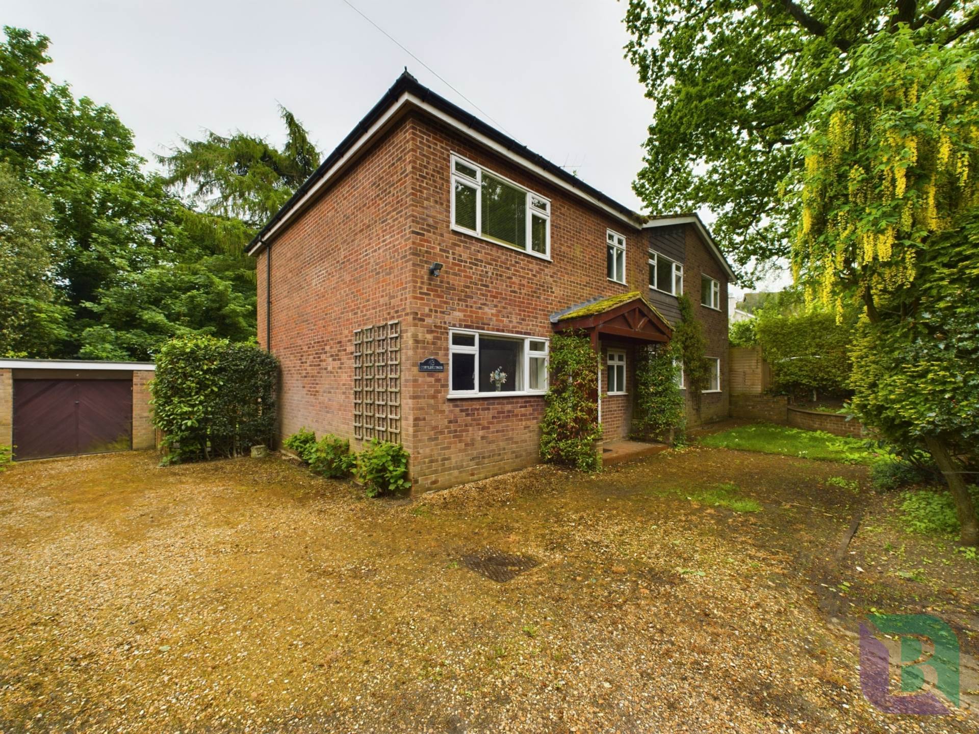 5 bedroom Detached house Sold