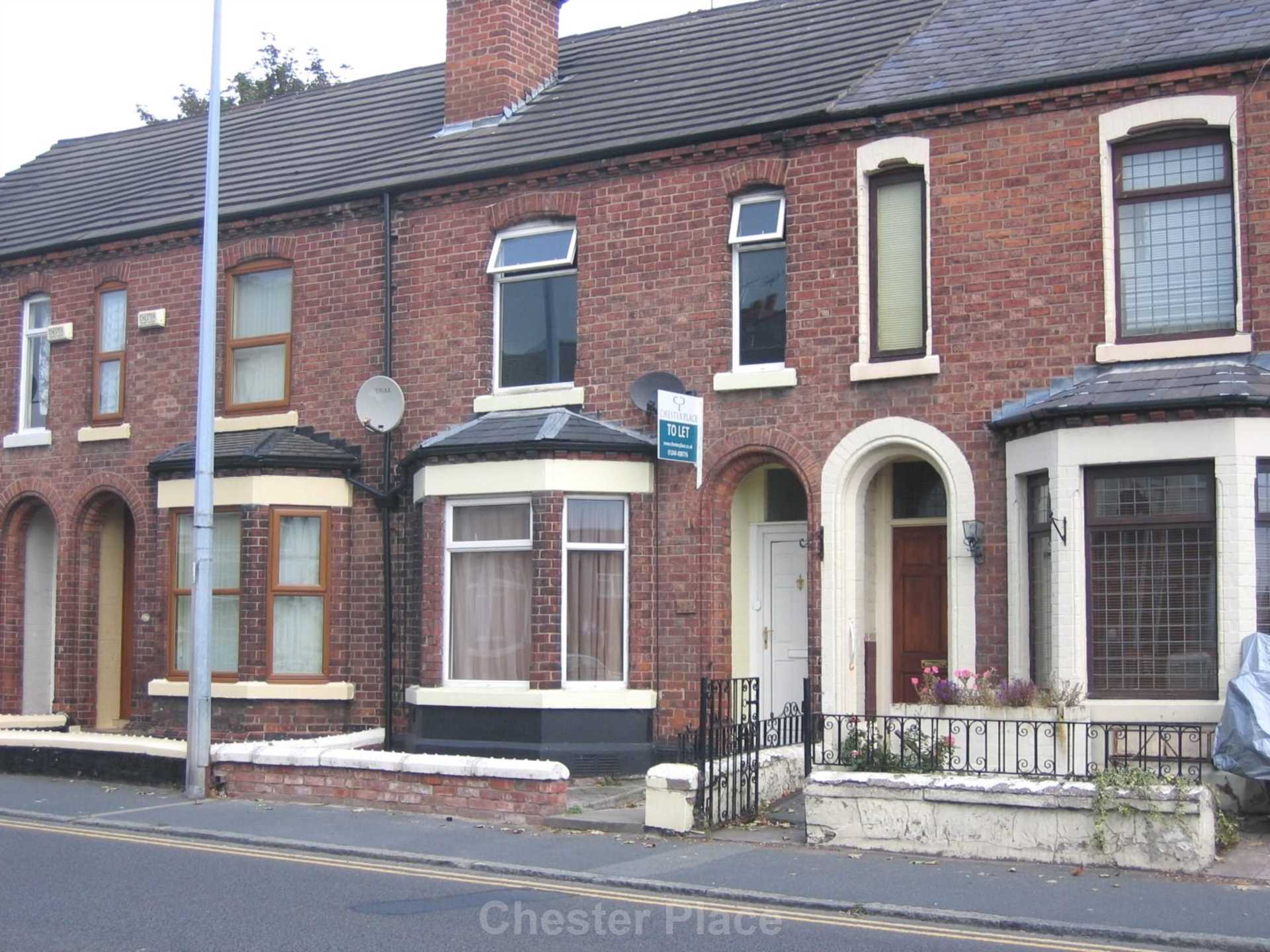 4 bedroom House Let