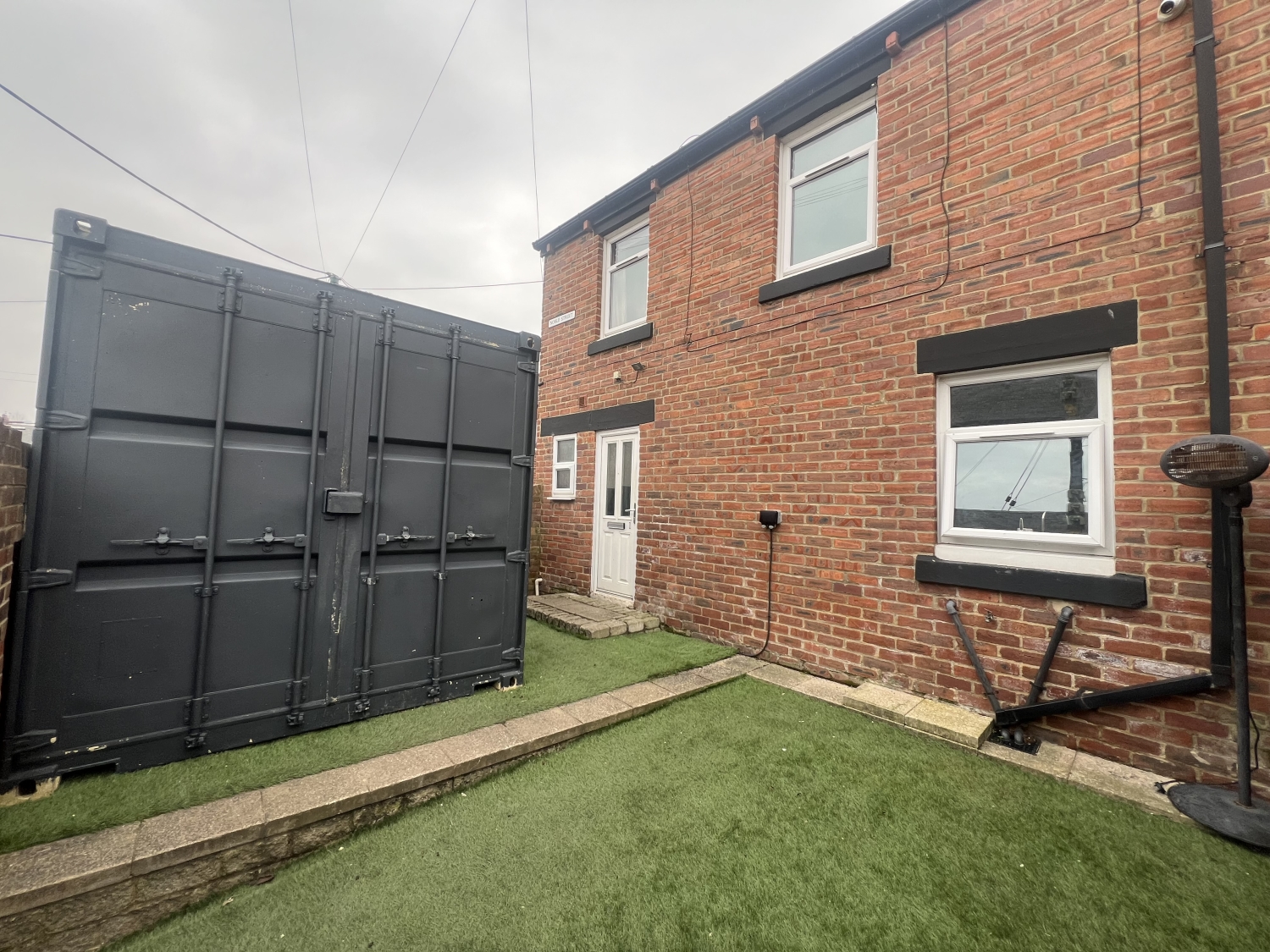 3 bedroom Terraced Under Offer