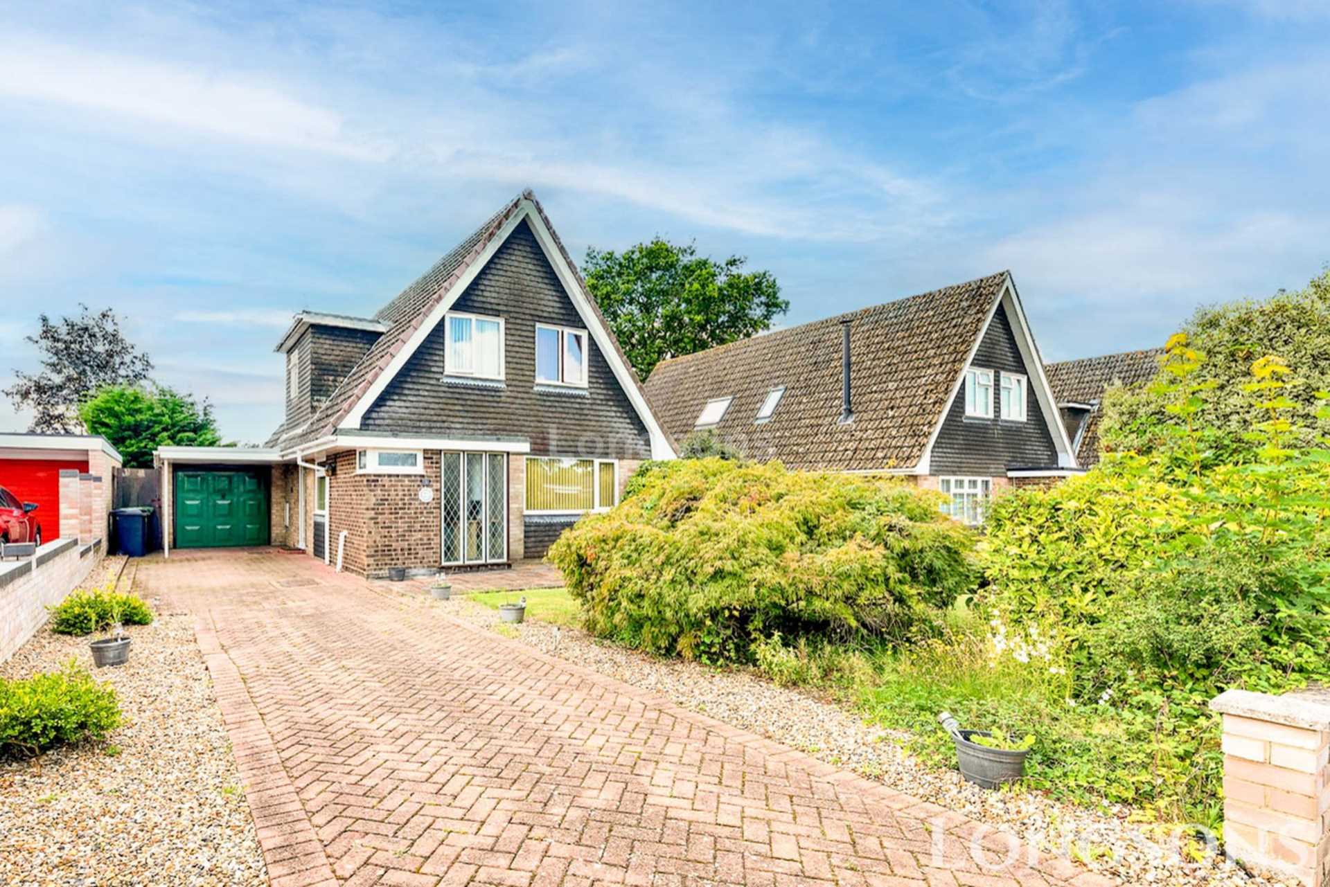 3 bedroom Detached For Sale