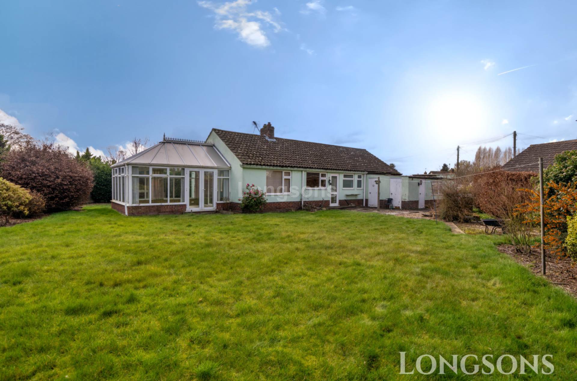 3 bedroom Detached house SSTC