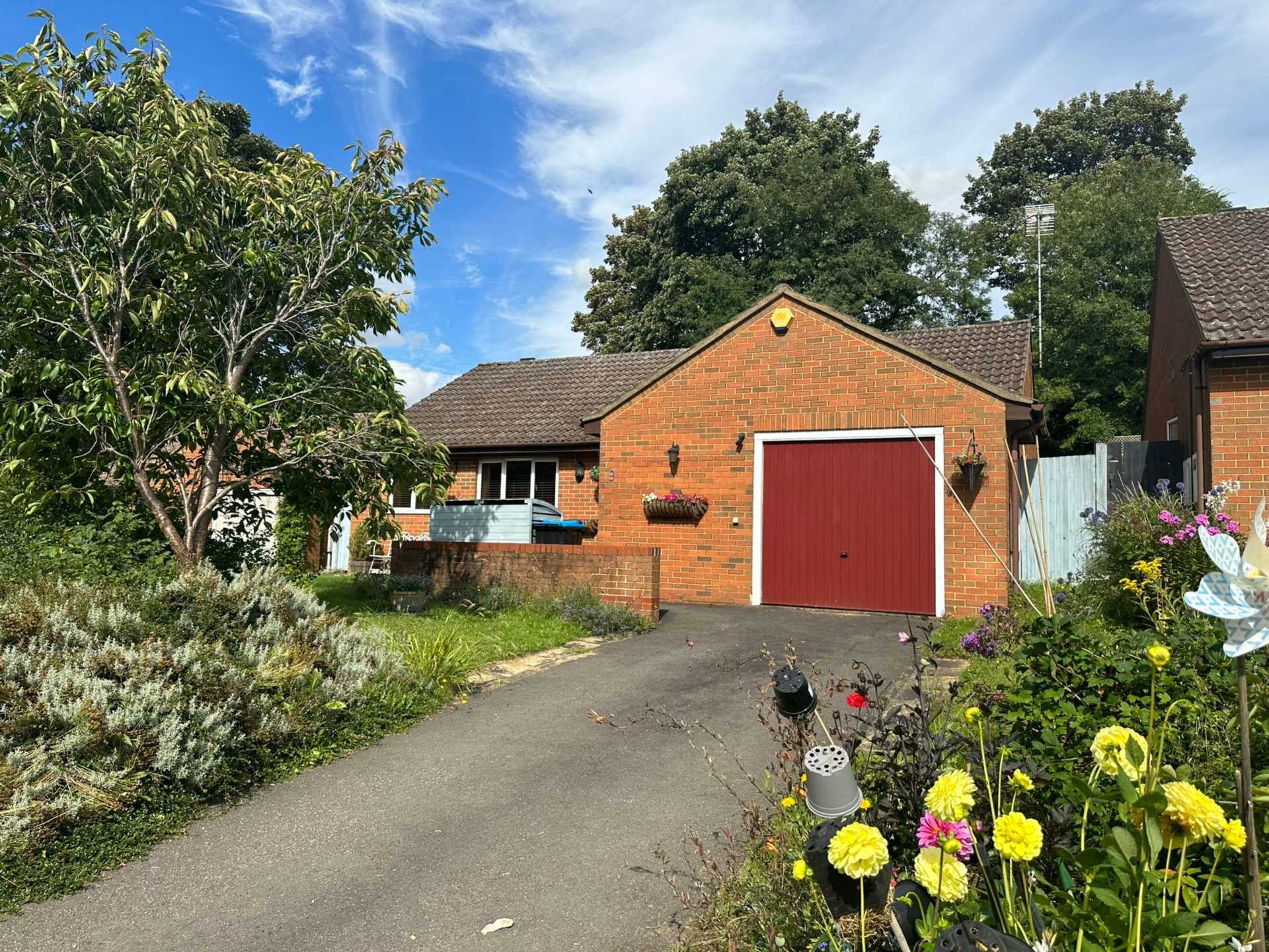 2 bedroom Detached house Sold