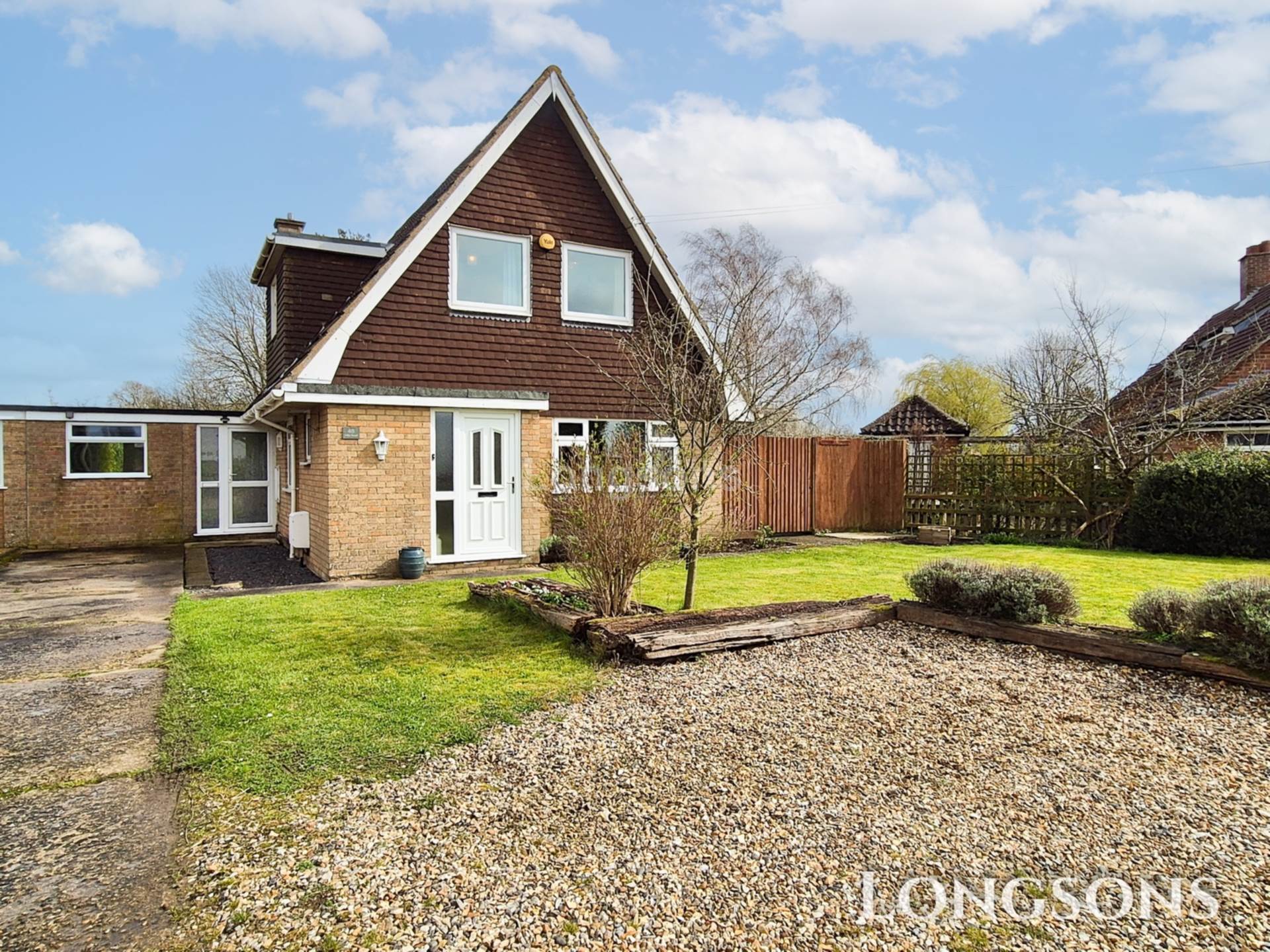 3 bedroom Detached SSTC