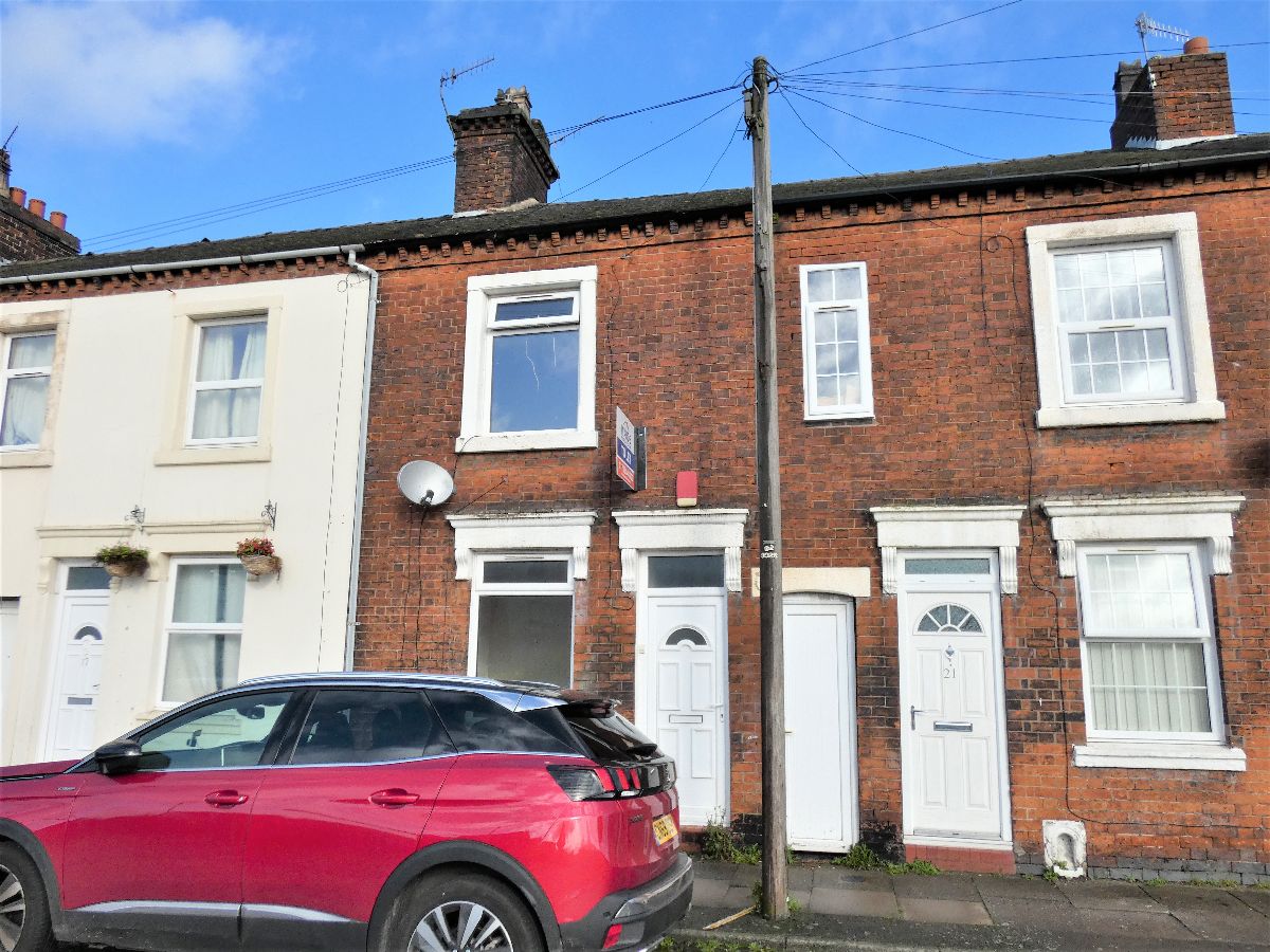 2 bedroom Terraced House To Let