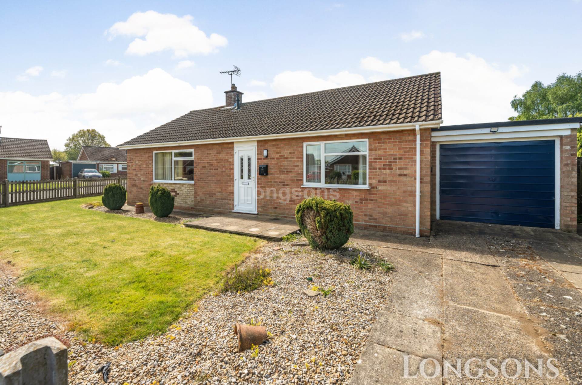 3 bedroom Detached house SSTC