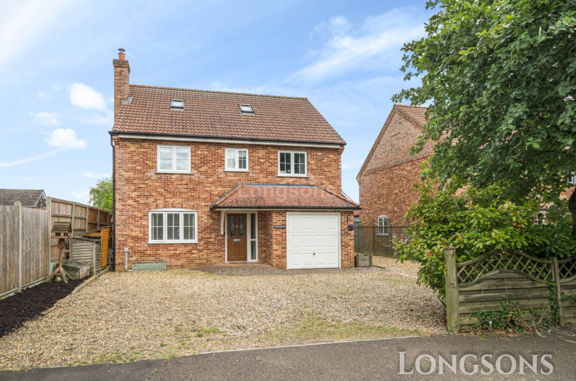 5 bedroom Detached For Sale