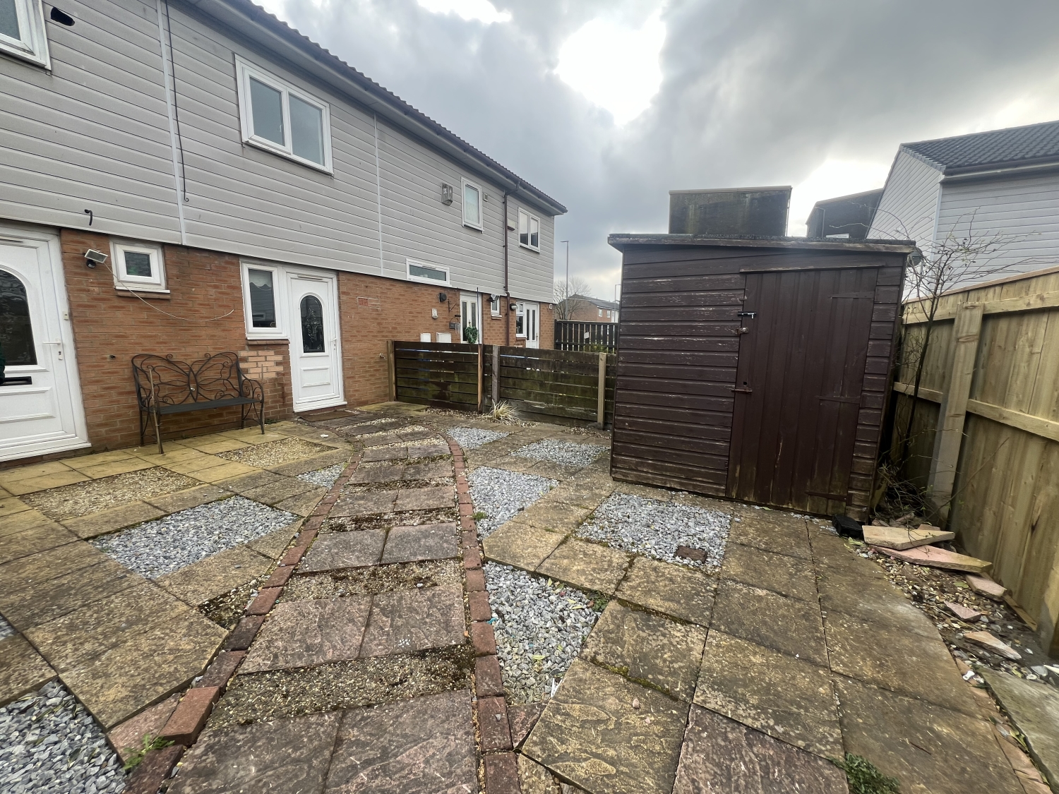 3 bedroom Terraced For Sale
