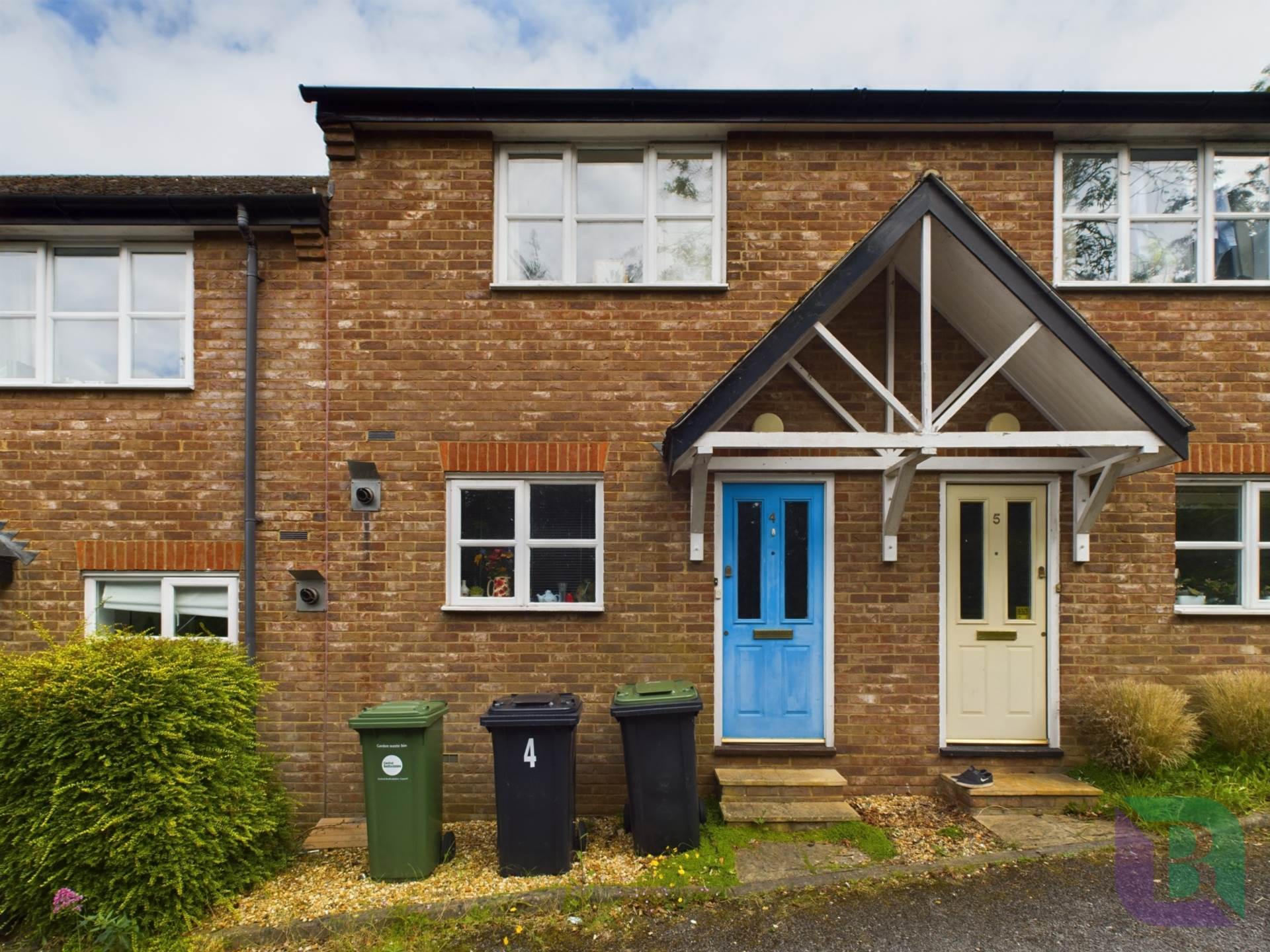 2 bedroom Terraced House Sold