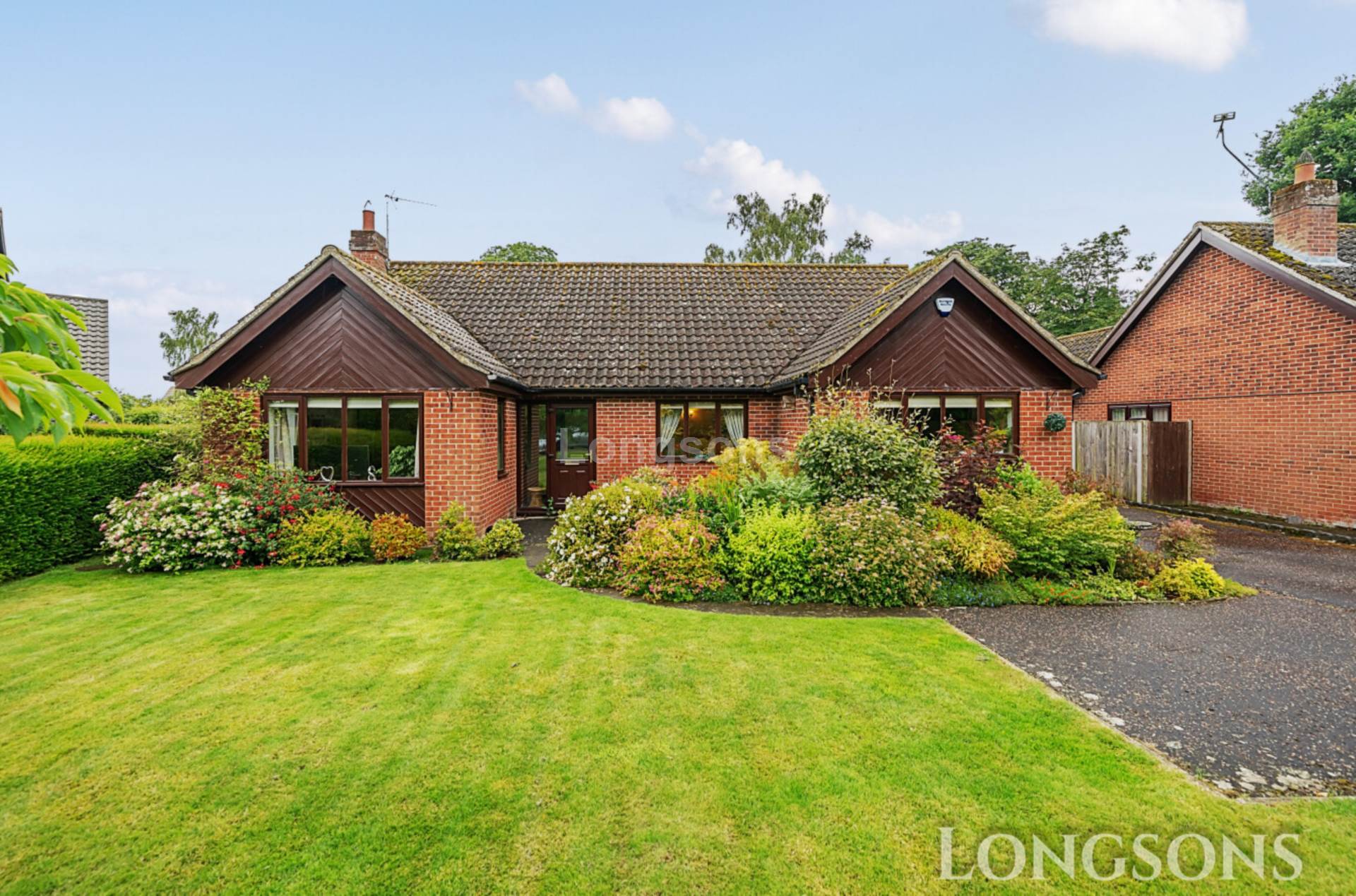 3 bedroom Detached For Sale