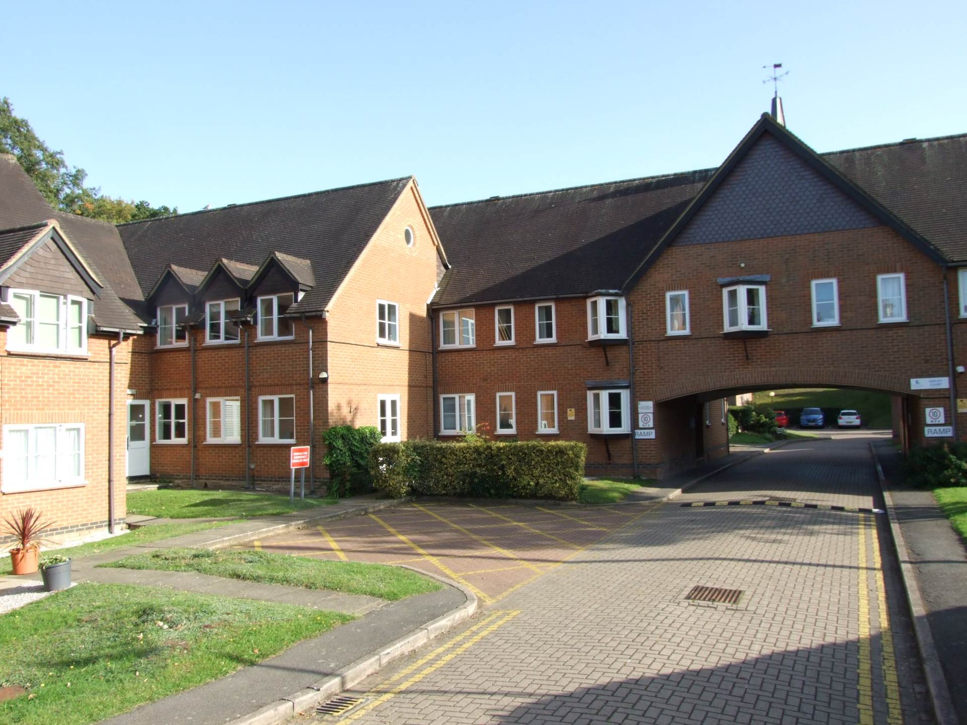 1 bedroom Apartment For Sale