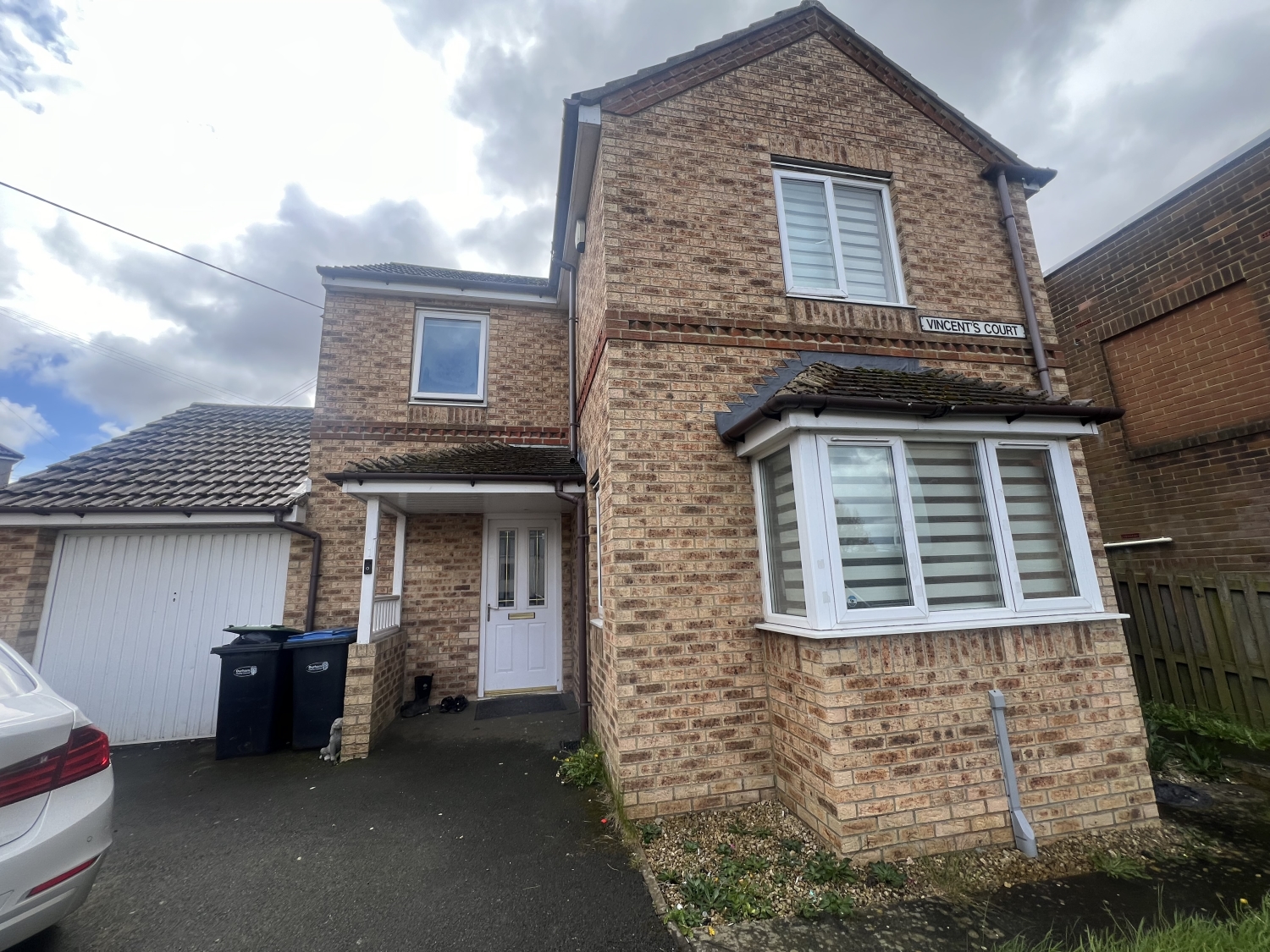 3 bedroom Detached For Sale
