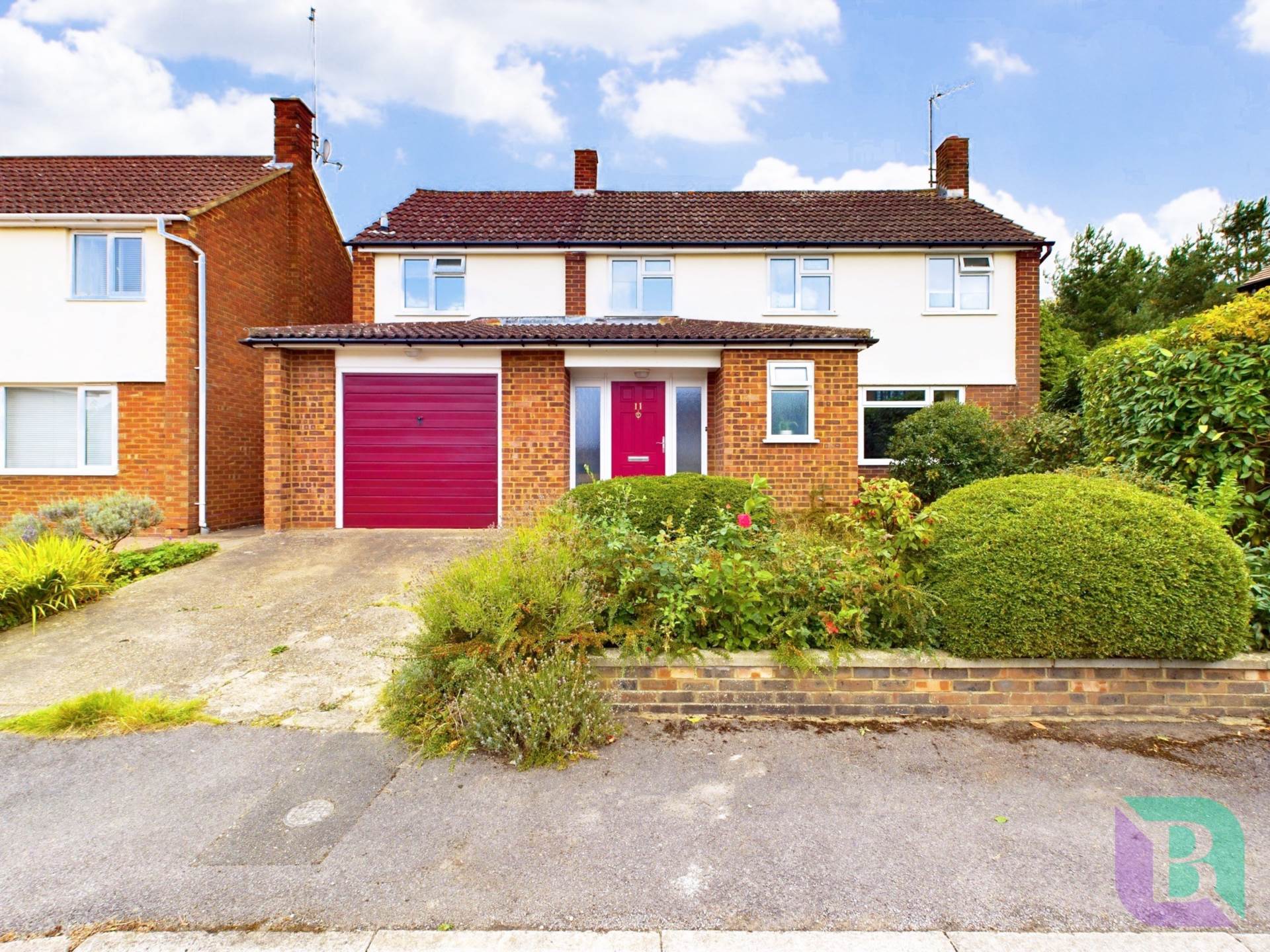 4 bedroom Detached house SSTC