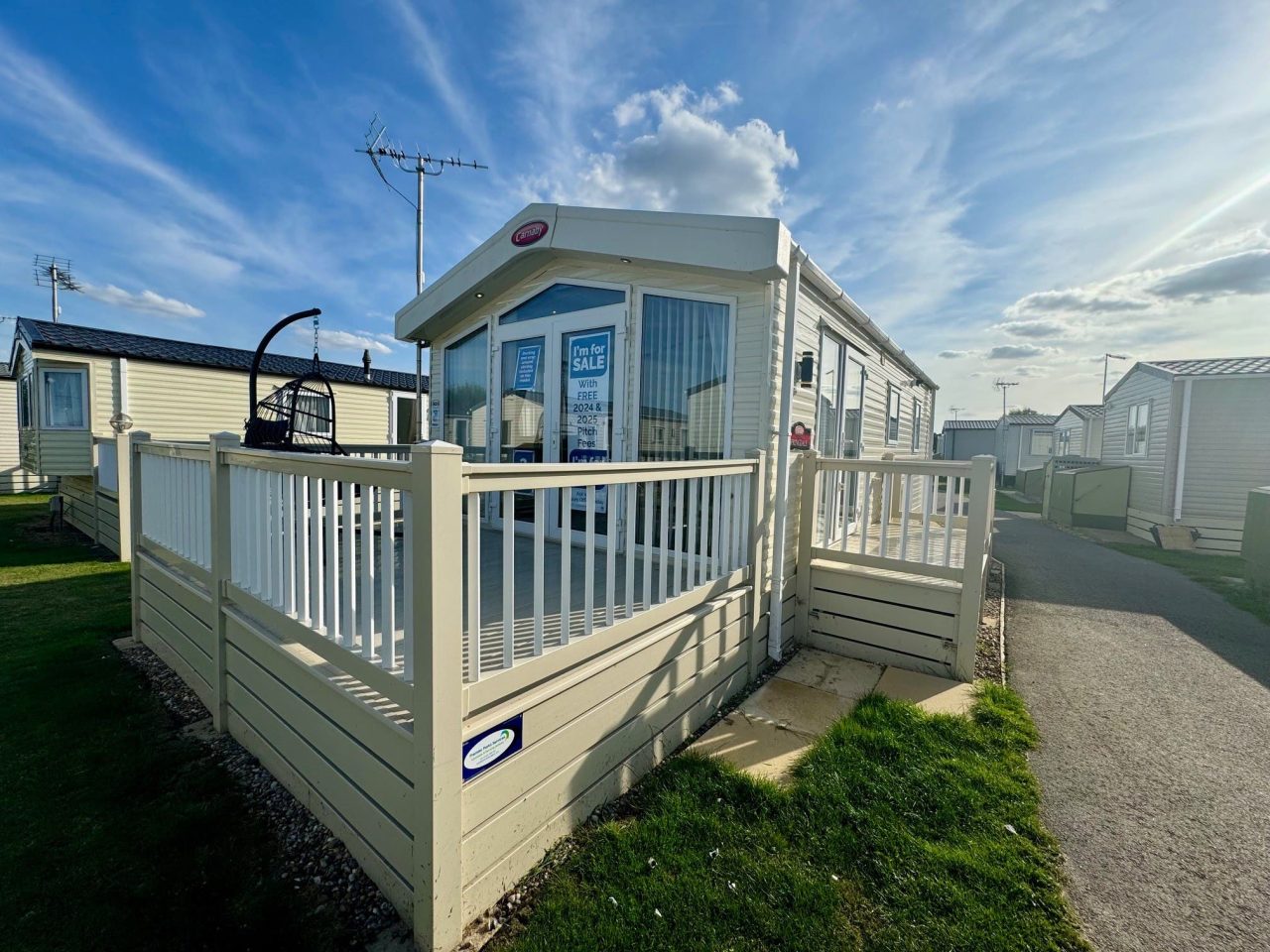 2 bedroom Static Home For Sale