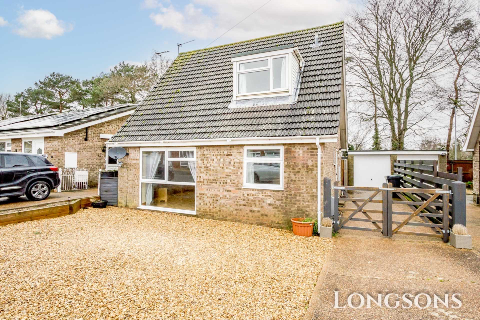 3 bedroom Detached SSTC