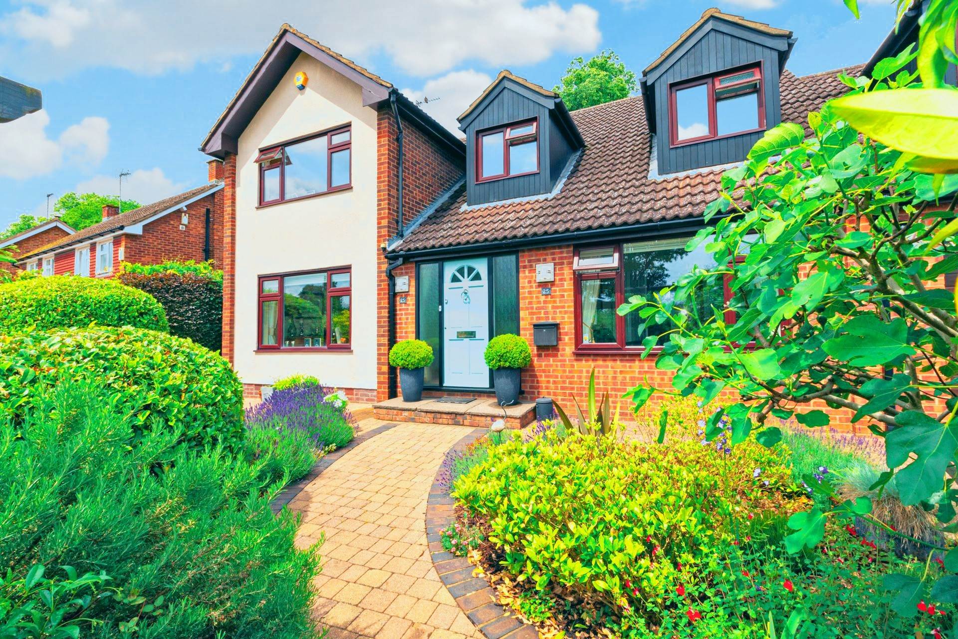 4 bedroom Detached house Sold