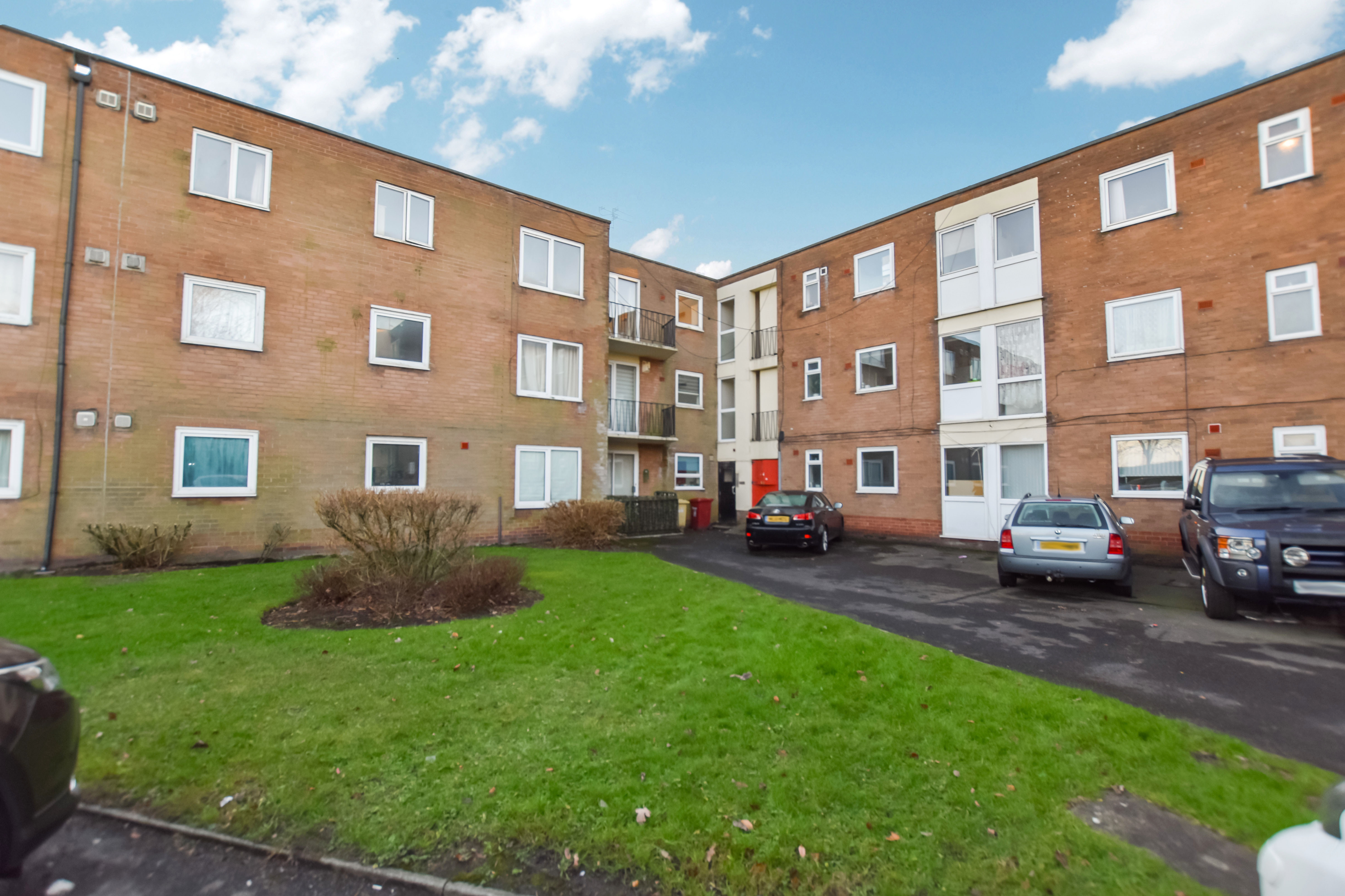 2 bedroom Apartment SSTC