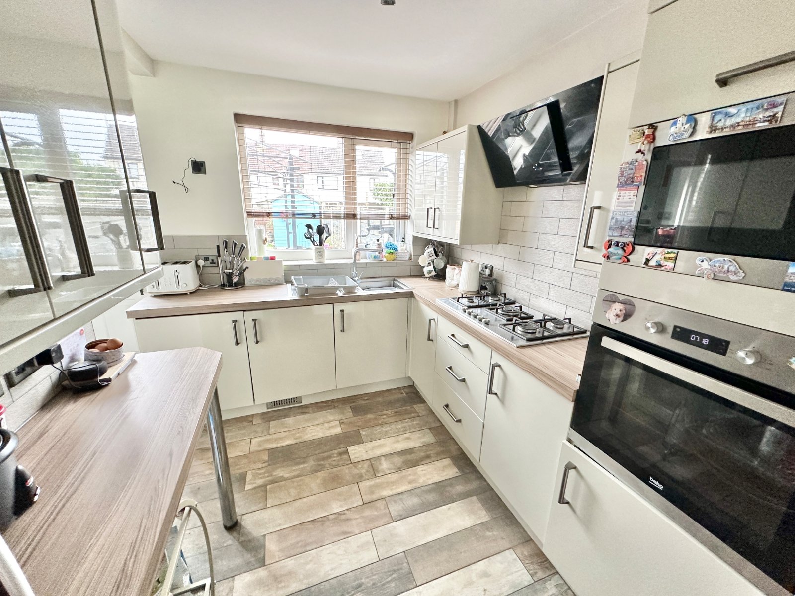 2 bedroom Terraced House SSTC
